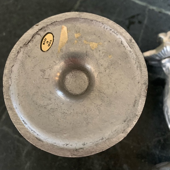 Set of 2 Vintage Pewter 8“ Candle Holders - Picture 6 of 6